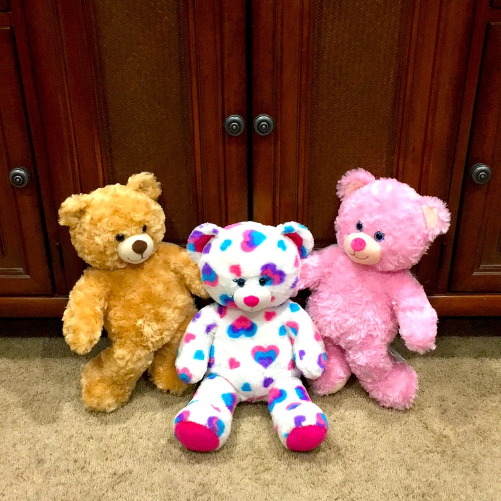 ❣️ BUILD-A-BEAR ❣️ COLLECTION THREE SUPER CUTE COOL BEARS LOT ( NWOT) .